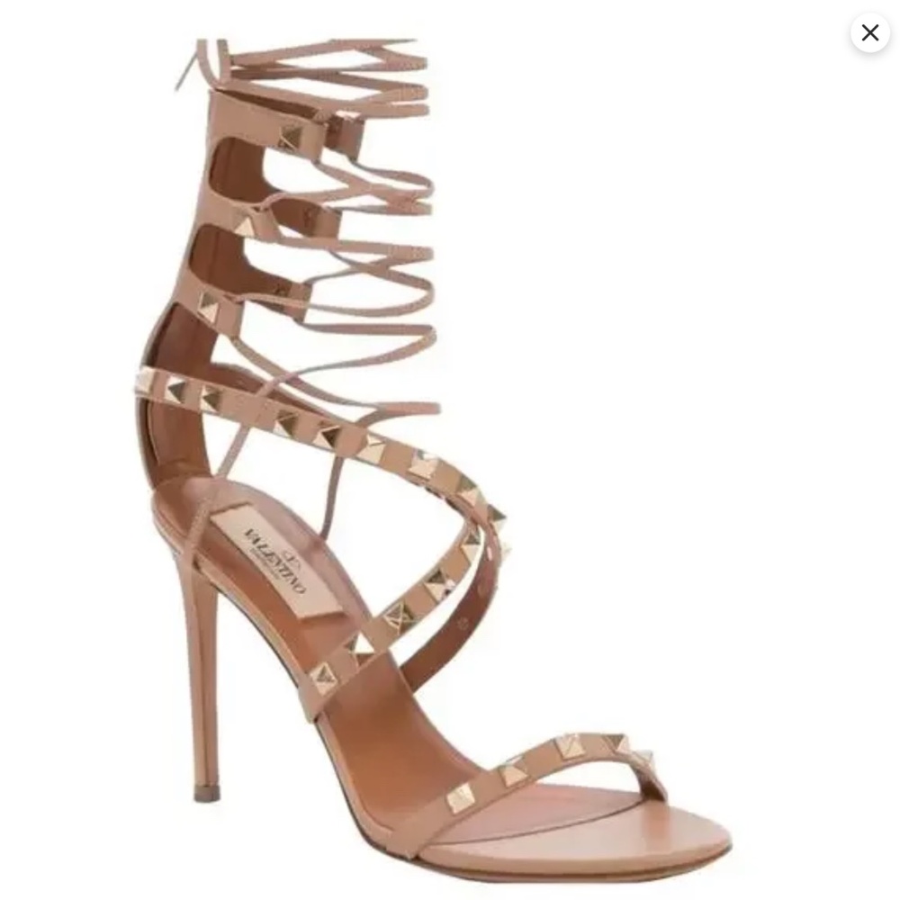Valentino Garavani Gladiator Nude Rockstud Lace-Up Heels Size 38 Authentic